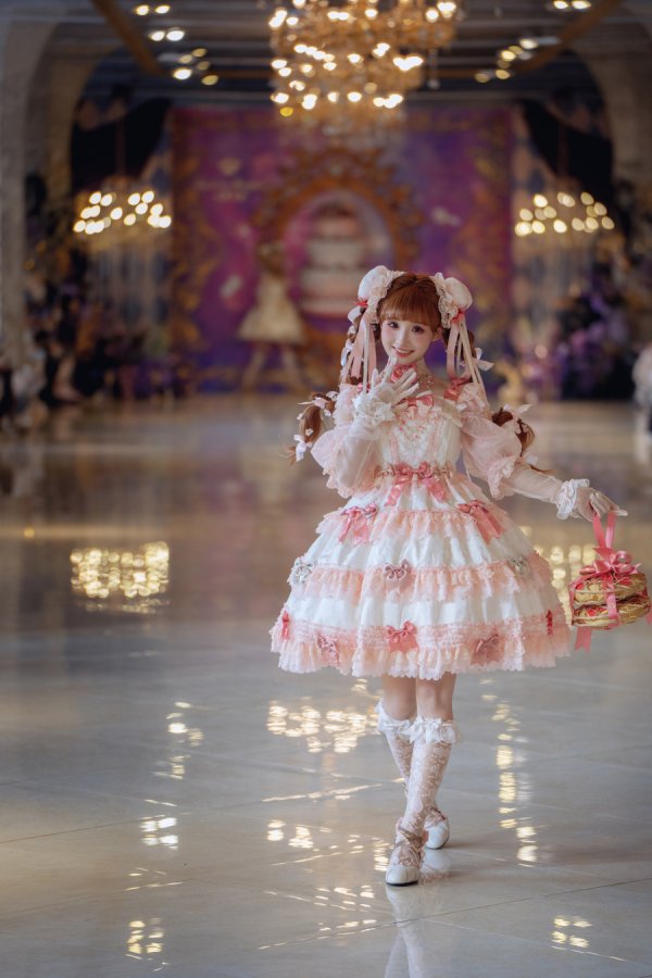 锦富优 古镇走出的非遗小笼包，为何闯入了二次元的衣橱？